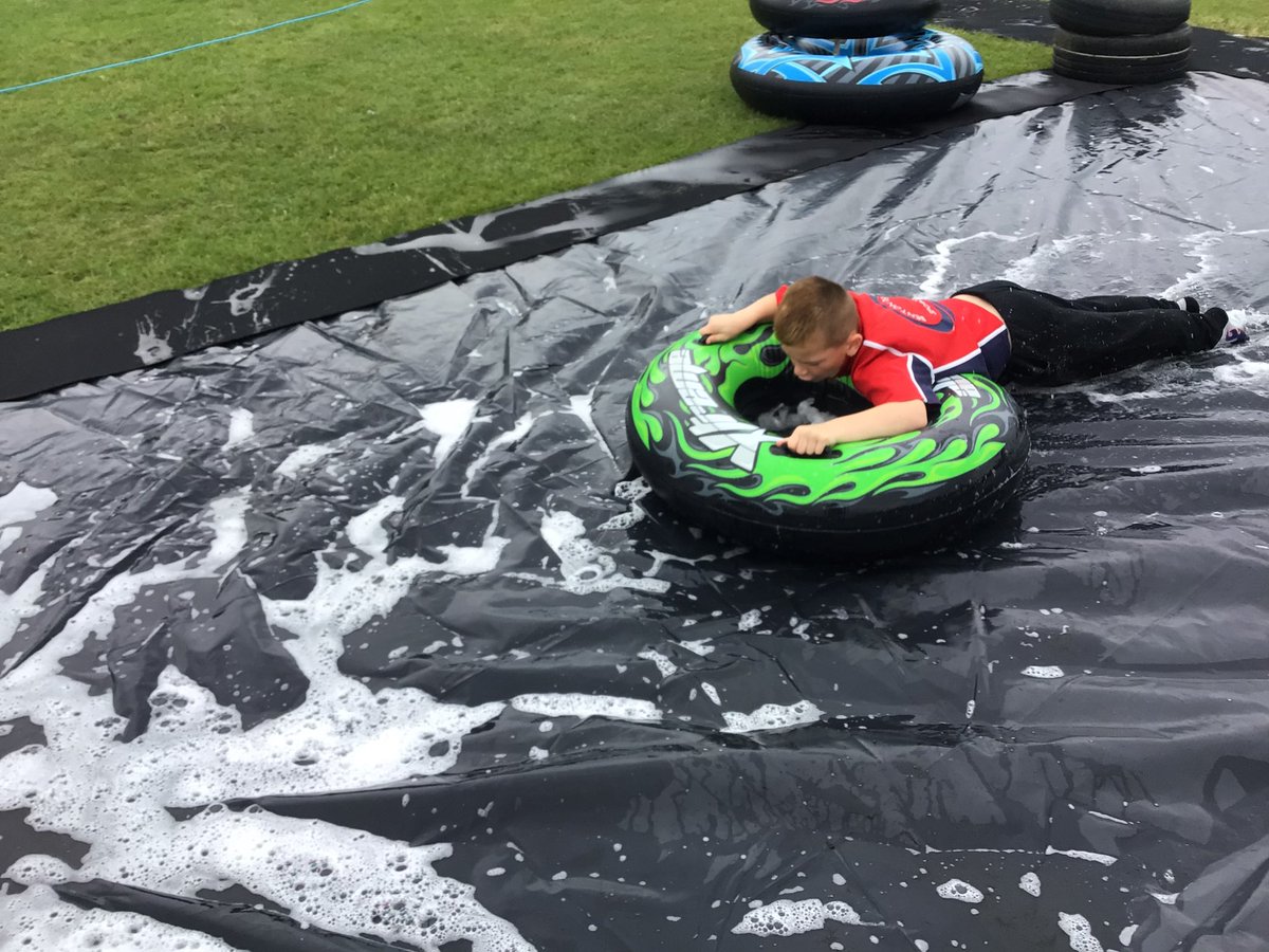 Year2_BDP tweet media