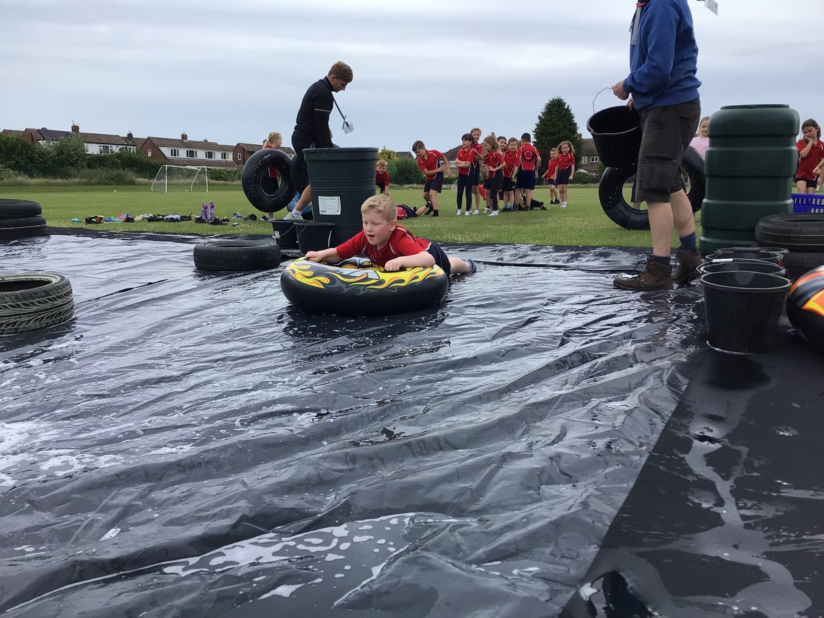 Year2_BDP tweet media