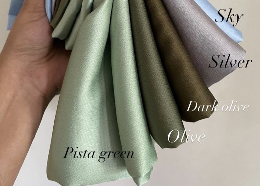 VeiledWear_'s tweet photo. Bubble Satin Hijabs π«§
Material: Satin
Dimension: 1.9Γ80 cms
π«§ Flows like a dream
π Dm to order
#hijabonlinestore #hijabonlineshop #hijabi #hijabiblogger #bubblesatinhijab #bubblesatin #satinhijab https://t.co/MoQme7NepJ