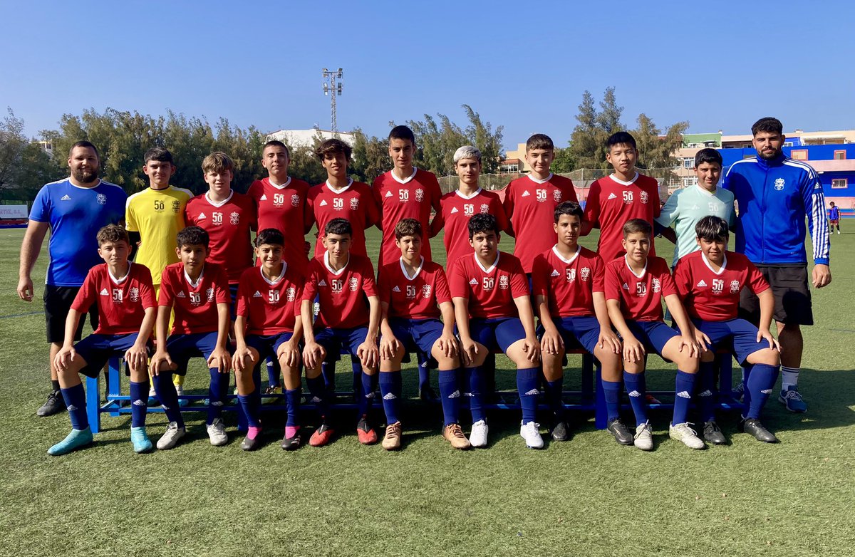 Esta semana jugamos con el INFANTIL la Maspalomas Cup. ⚽️CD Lomo, 27 de junio, a las 23:00h. en la Ciudad Deportiva Campo 3. ⚽️Las Majoreras, 28 de junio, a las 17:00h., en El Tablero. ⚽️Puertos, 29 de junio a las 19:00h., en la Ciudad Deportiva Campo 1. ✌🏻⚽️❤️💙