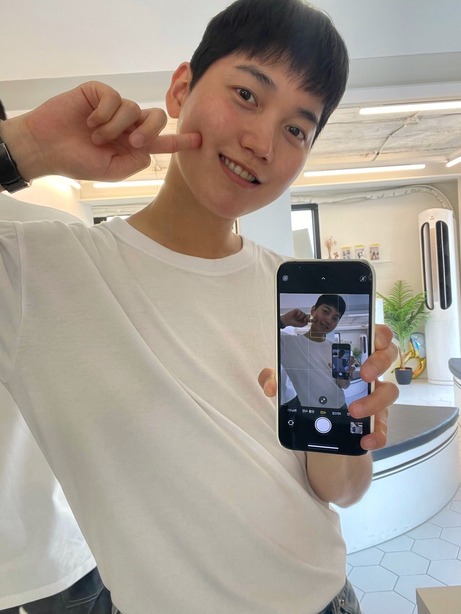 onf_feed's tweet image. ▼ ENG TRANS
[#J_US][#LeeSeungjun] I'm happy❤️

#온앤오프 #ONF #제이어스