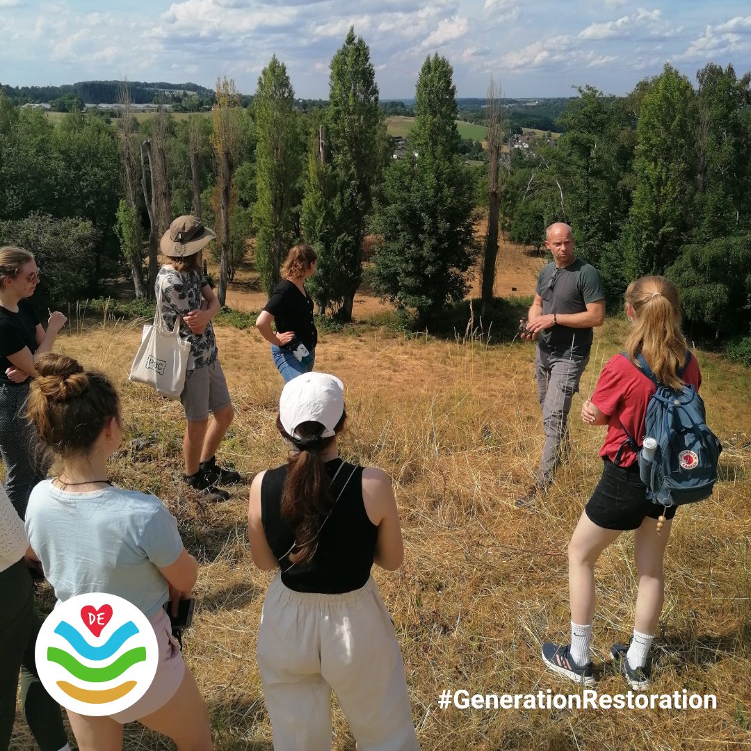 Dekade_Rest_DE's tweet photo. Das zweite Treffen der Jungen Partner*innen der UN-Dekade 💡.
Es wurde intensiv über die Entwicklung neuer Aktivitäten in den Bereichen Social Media und Online-Dialoge und über einen aufregenden Strategie-Workshop für das kommende Jahr diskutiert 📣✨.
#UNDekade #JungePartner https://t.co/QIsY6sRGfM