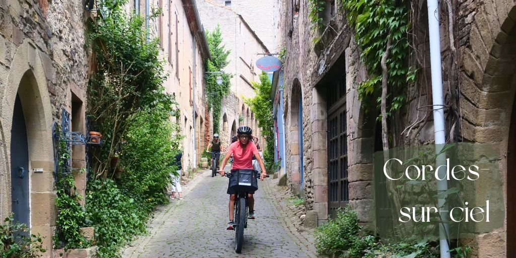 dreamscapes_mag's tweet photo. Wandering the cobblestone streets of Montauban and Cordes-sur-Ciel (named one of the most beautiful villages of France in 2021) in France’s Occitanie region is magnifique!

@explorefrance @voyageoccitanie #ExploreFrance #VoyageOccitanie https://t.co/eZaUtGAysI