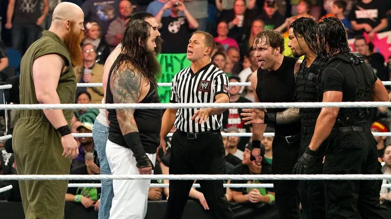 Match of the Day: The Shield vs. The Wyatt Family - Elimination Chamber 2014 #theshield #BrayWyatt #wwe #matchoftheday