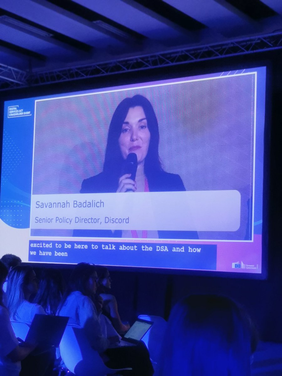 <a href="/sbadalich/">Savannah Badalich</a> présente à son tour les engagements de <a href="/discord_fr/">Discord France</a> pour l'application du #DigitalServicesAct en matière de protection des mineurs notamment <a href="/discord/">Discord</a> #DSA