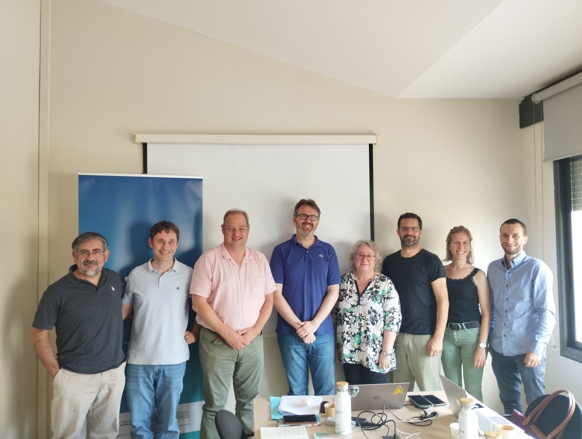 bluenetcat's tweet photo. ✅ Segona taula d'experts acabada!
🗣️ "No hi ha Planeta B. La #valorització i #regeneració de #recursosmarins són fonamentals per fer front als reptes socials i mediambientals als que ens enfrontem" 🌍
@CETT_UB @irtacat @la_UPC @residuscat @EconcreteL @EcoceanPCC #BlueNetVal https://t.co/TRjJ4gJrM9