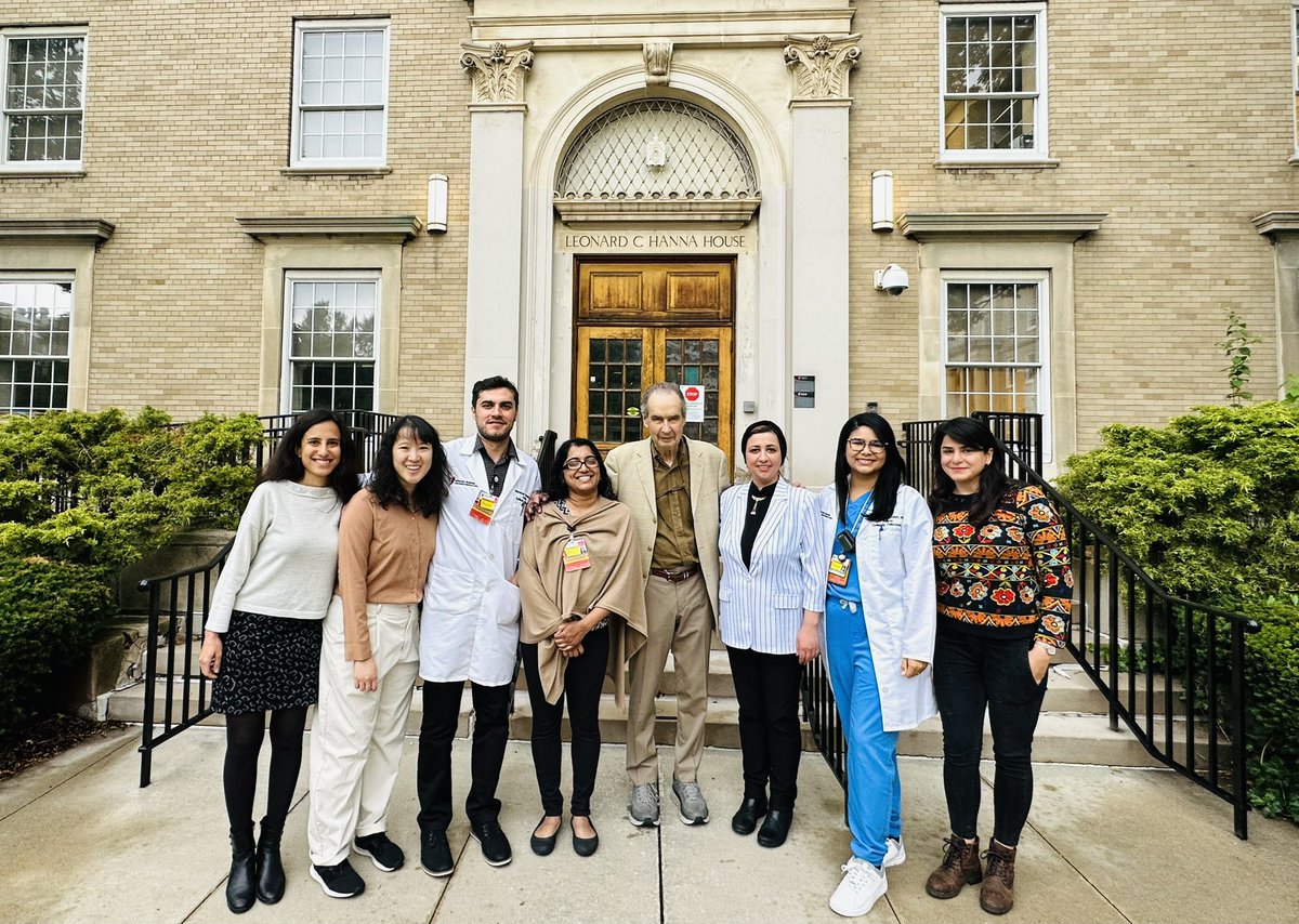 Our outgoing fellow class of ‘23 with Prof. Lüders. It’s been an amazing year & we are very proud of them. We will miss them & we wish them all the best in their journeys. They will always have a home in Cleveland. #neurotwitter #Epilepsy #EEG #EpilepsyFellowship #LüdersTrained