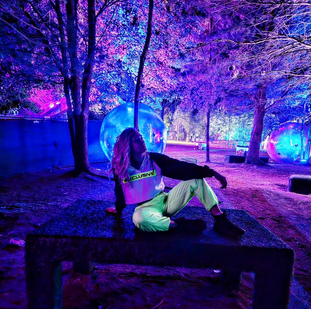 realdanimo's tweet photo. Feeling Electric
@Electric_Forest
#ElectricForest #DinoMyte #DaniMo #HappyForest #NeonBlondes #NeonVibes https://t.co/73NTCYzgjN