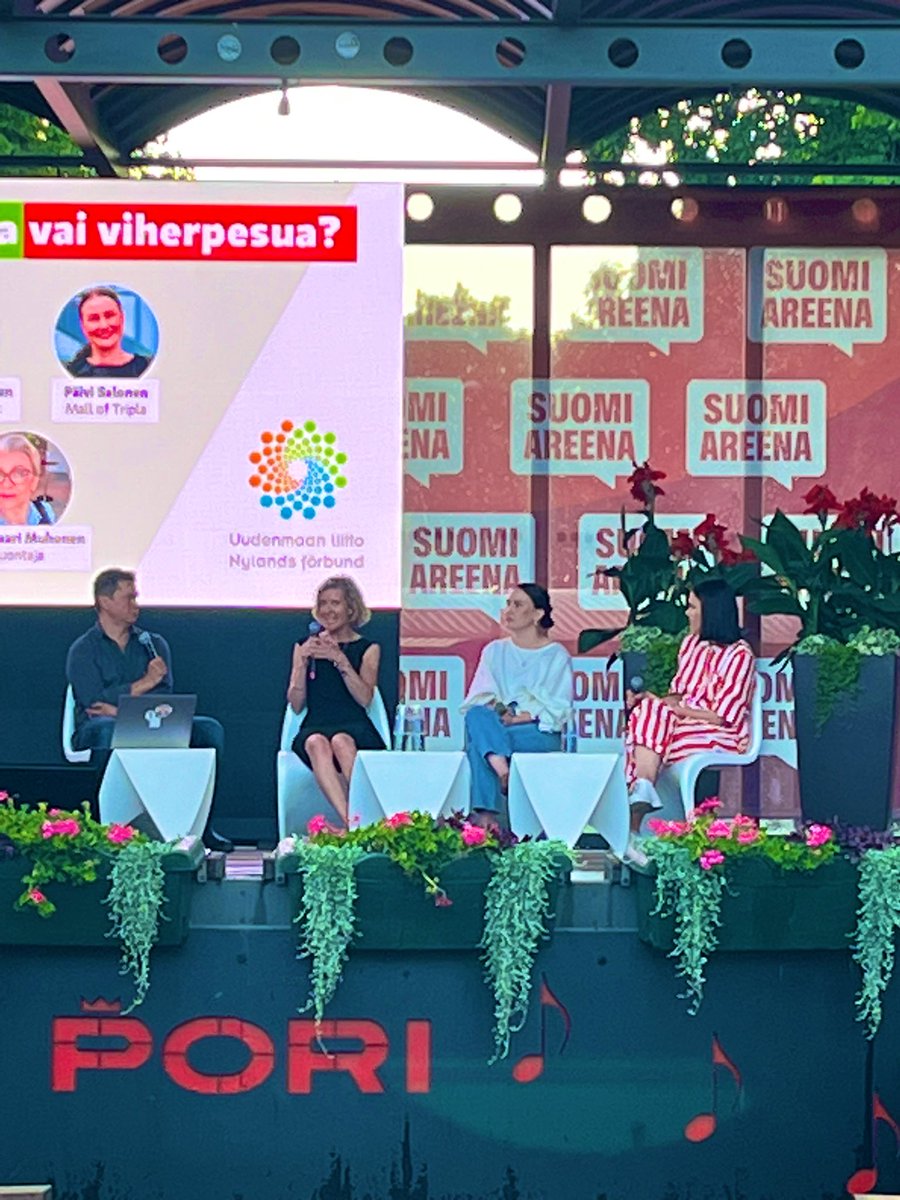 Nelli-Maija Melin (@nellimaija) on Twitter photo Vaatebisnes elää pikamuodista ja pelkkä kiertotalous ei ratkaise vaateteollisuuden vastuullisuutta. Ylikuluttaminen todellinen ongelma. <a href="/akuvaramaki/">Aku Varamäki</a> #SuomiAreena Vaatebisnes elää pikamuodista ja pelkkä kiertotalous ei ratkaise vaateteollisuuden vastuullisuutta. Ylikuluttaminen todellinen ongelma. <a href="/akuvaramaki/">Aku Varamäki</a> #SuomiAreena