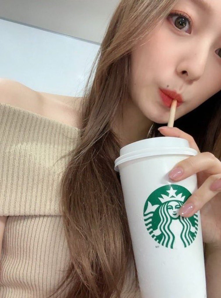 rupi579632's tweet photo. 貼り合い募集💕今日は���ける気しない💕 https://t.co/FC5etOm0Qk