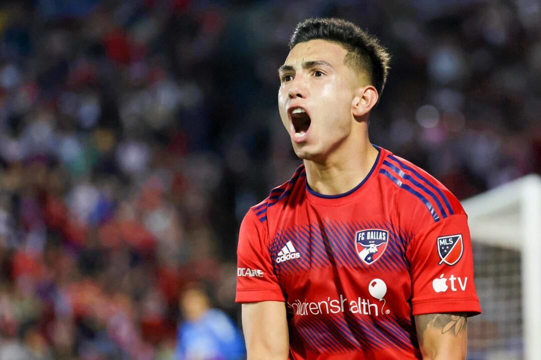 Labocatw's tweet photo. ÚLTIMO MOMENTO: LO QUIEREN| #Boca 🇦🇷 está TRABAJANDO por Alan #Velasco (20 años, creativo, extremo) juega actualmente en el @FCDallas de la MLS, fácil no es… 

Vía @benitez_leo https://t.co/25fPVDdoIj