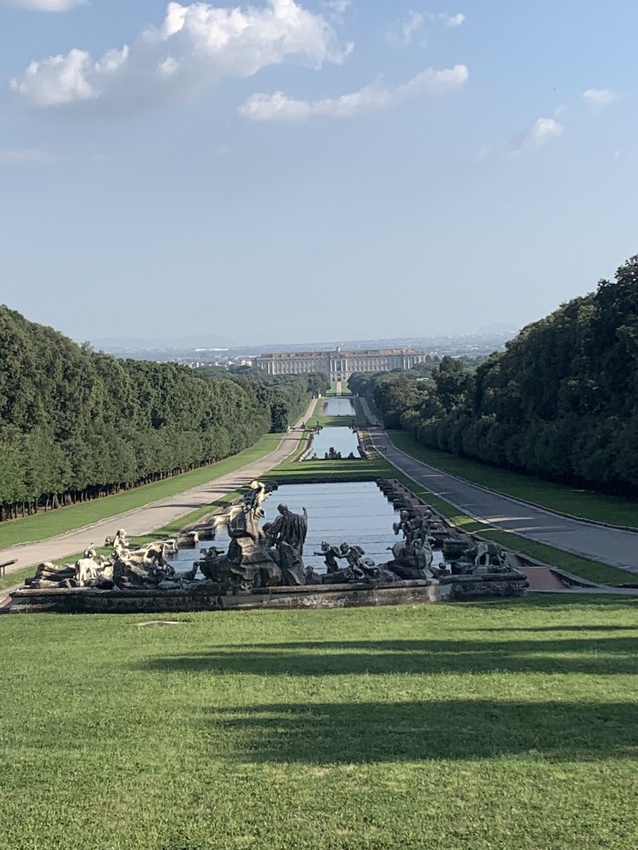 Great satisfaction to be in the beautiful Caserta 🇮🇹 for a very engaged and fruitful discussion with 🇪🇺 Member States about public administration of the future.