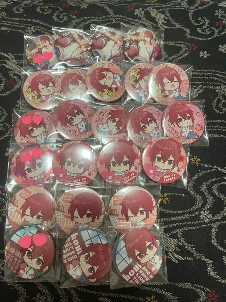 坂田　ワンマン　さかわん　さかワン　缶バッジ　譲渡　買取

【譲】画像　💕はホロ
【求】定価（+送料）

名古屋手渡し、7/2うらさかツーマン夜手渡し、郵送でのお取引
等身、ホロはそれ以外をまとめてお引き取りください

#浦島坂田船缶バッジ #となりの坂田缶バッジ  #浦島坂田船グッズ #坂田グッズ