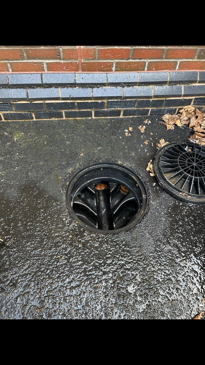 Attended to a blocked manhole in Leek yesterday. Blockage cleared and flow restored #blockeddrains #drainsfast #blockages