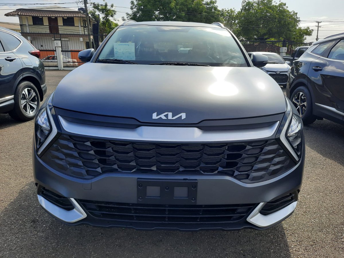 domingofernelis's tweet image. Tenemos estas Ofertas si para ti . te montos en una Kia Sportage.y una Kia Sorento. 2024.si en una 2024 .con 600mil de inicial .a 1% de interés a 5 años .pagando una cuotas 32mil pesos Mensual. Salvador de los Santos y Domingo Digital Auto import .te montamos