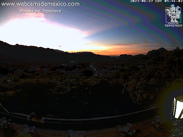 Amanecer en el #PuebloMágico de #Tepoztlán, #Morelos.
Vista desde <a href="/PdelTepozteco/">Posada Del Tepozteco</a>.
webcamsdemexico.com/webcam-tepoztl…