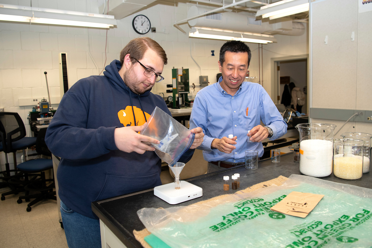 BucknellU's tweet photo. We've been exploring Bucknell's College of Arts &amp; Sciences, College of Engineering, and Kenneth W. Freeman College of Management on the College Admissions Insider podcast.

🎧: Listen to the final episode about engineering at https://t.co/hbgXWo4ZfE or in your favorite app! https://t.co/PpZxdYdwIJ