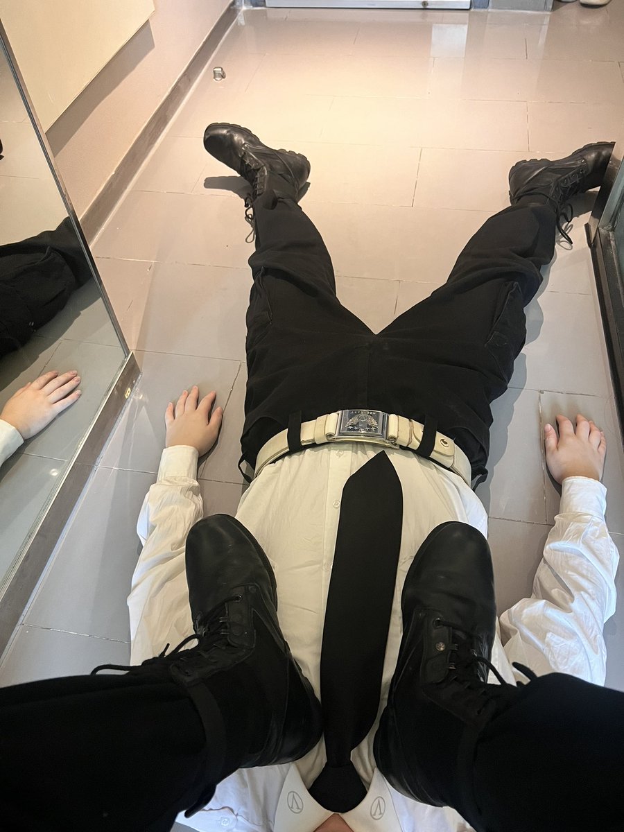 我勒个去 tweet media