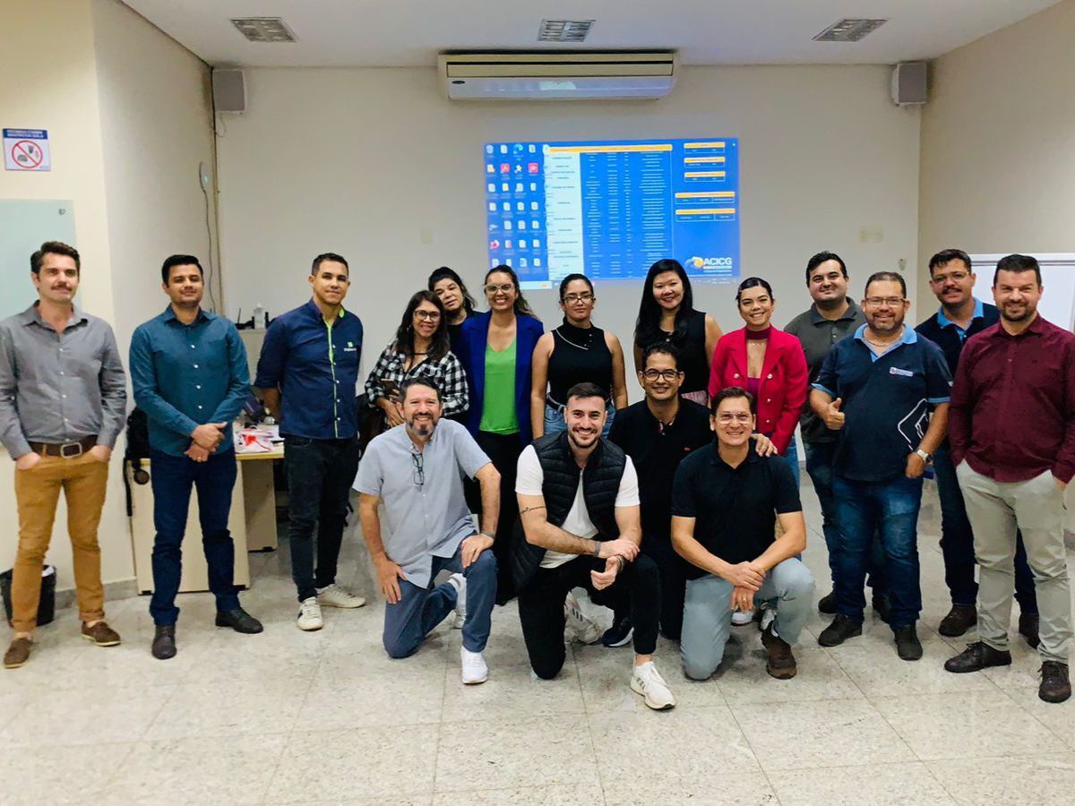 ACICG's tweet photo. Robison Lazaro finalizou o ciclo de palestras do mês de Junho na Escola de Negócios na noite de ontem. Agradecemos a todos pela presença! 

Mais informações: ☎(67) 3312-5058 | (67) 98405-4600 |📧 escoladevarejo@acicg.com.br

@robisonlazaro https://t.co/RPzfHSO0fo