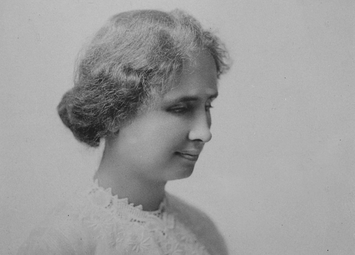 inABLEorg's tweet photo. We're celebrating #HellenKellerDay with words of wisdom shared by her - "The chief handicap of the blind is not blindness, but the attitude of seeing people towards them."
@IreneKirika2 @JSupercharge #HellenKeller https://t.co/BmeHVKWNEb