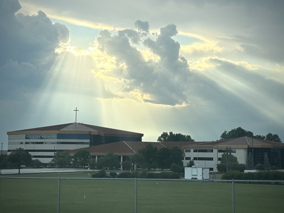 KenIdleman's tweet photo. God’s favor has been/is on Southeast Christian Church… its impact locally and globally! https://t.co/tkuX7SCdGq