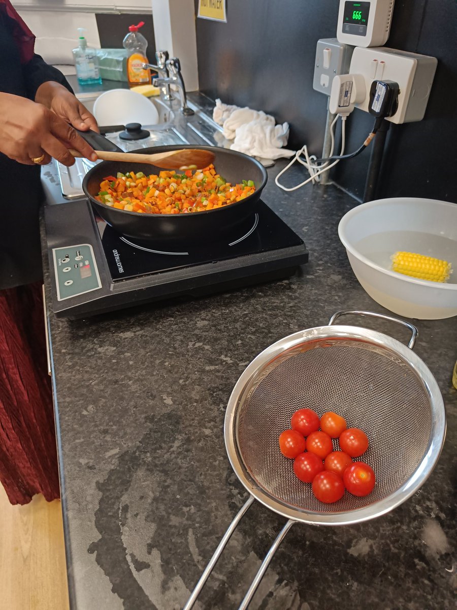 Welcome back to the summer term @wiseowltrust a taco - jam packed with homemade chicken & sweet potato with avocado & tomato salsa.  Best way to start #fridayfakeaway