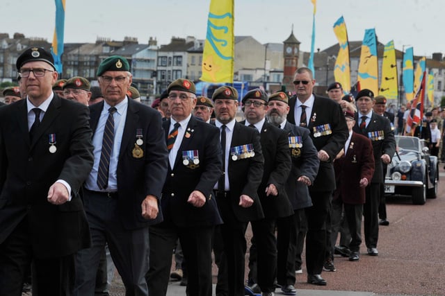 morecambefccf's tweet image. Check out our Veterans Project Officer Gary walking in the &apos;Veterans on the March in #Morecambe&apos; for #armedforcesday2023 

@EFLTrust 
@PLCommunities 
@VeteransFdn