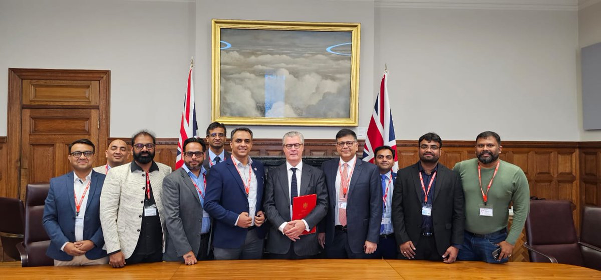 Tech sector is a key underpin for #IndiaUK bilateral relations. <a href="/nasscom/">nasscom</a> met Lord Offord of Garvel, <a href="/biztradegovuk/">Department for Business and Trade</a> to highlight contributions made by Indian tech industry in the UK and discussed opportunities for UK companies in India. 
#DigitalSkills #TechPartnership #UKinIndia