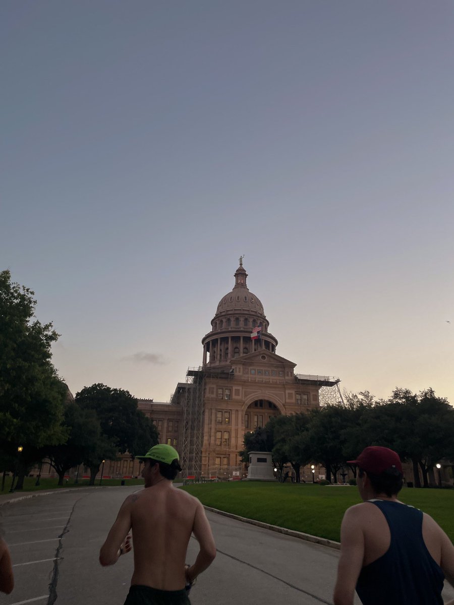 Taylor Snowden (@tsnowrich) on Twitter photo Joined the Austin Running Club for an awesome pre-conference run this morning! Looking forward to another awesome day <a href="/Neurotrauma/">NeurotraumaSociety</a> 🧠 🏃♀️ Joined the Austin Running Club for an awesome pre-conference run this morning! Looking forward to another awesome day <a href="/Neurotrauma/">NeurotraumaSociety</a> 🧠 🏃♀️