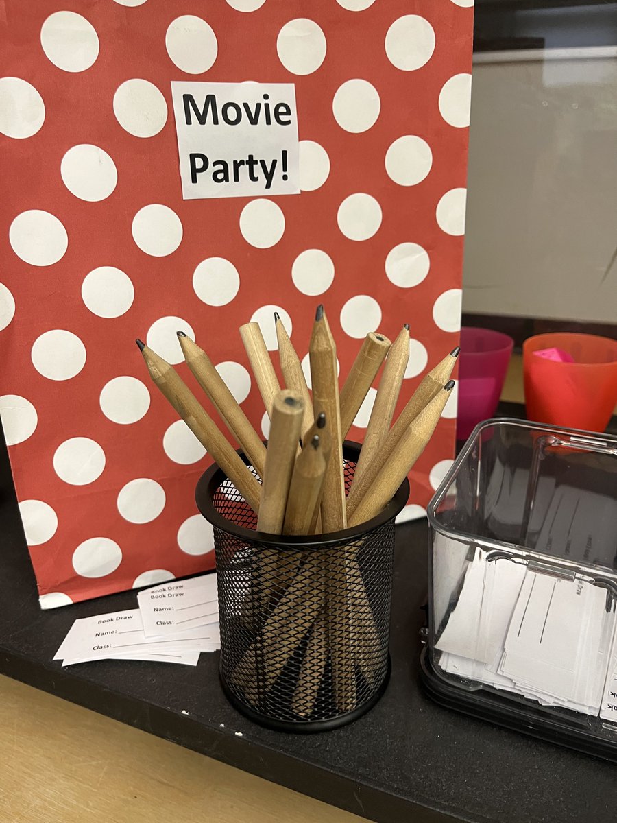 CVatOP's tweet photo. Ms Lombardo kicks off the MOVIE PARTY for G2s winning class…another great reason to return our library books to the Learning Commons!! Thank you, Ms L!! ⁦@orioleparkjps⁩ ⁦@TDSBLibrary⁩ https://t.co/BbBONtYusD