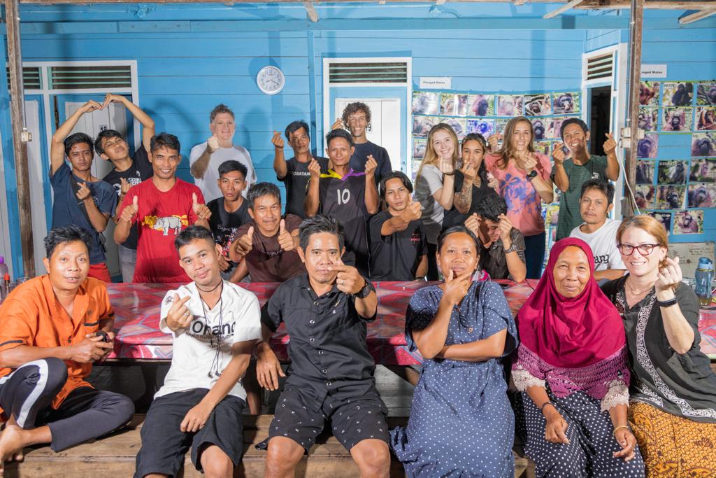 Dr. Erin Vogel 🦧🌿 tweet media