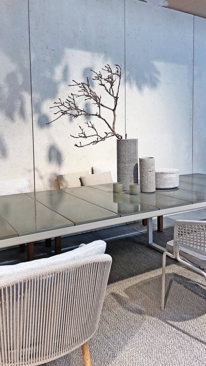 Biophilia is creating a sense of harmony between your home and the world outside.

#biophilia #biophilicdesign #biophilicmeaning #biophilicdesigninterior #biophilichomes #biophilicdesignhome #lifestyle #miamidecor #coconutgrove #Pinecrest #CoralGables #aventura #BalHarbour