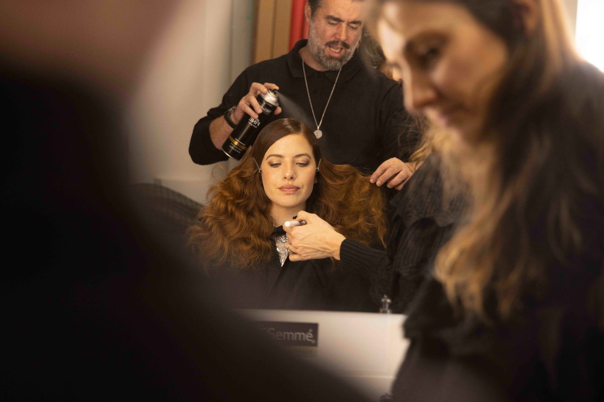 #DIY: 2 #peinados de impronta glam y muy cancheros para realizar en casa   Las #OndasGala y las #OndasEstalladas son los peinados seleccionados por @tresemmearg para la última edición de Estilo Para Ti.