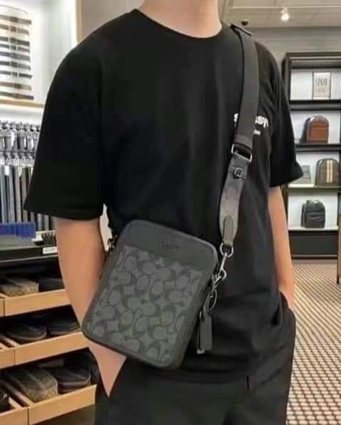 Catalogo360's tweet photo. S A L E ❣️ S A L E ❣️ S A L E ❣️

C O A C H  🌟 

• Includes :  Tag , CareCard , Receipt ,Dustbag &amp; Paperbag

Lowest price ever! Send us message today📩

#legitseller #legit #OnlineShop #onlineshopping #fyp #onlinestore #bagsforsale https://t.co/WOCqdQQWKw