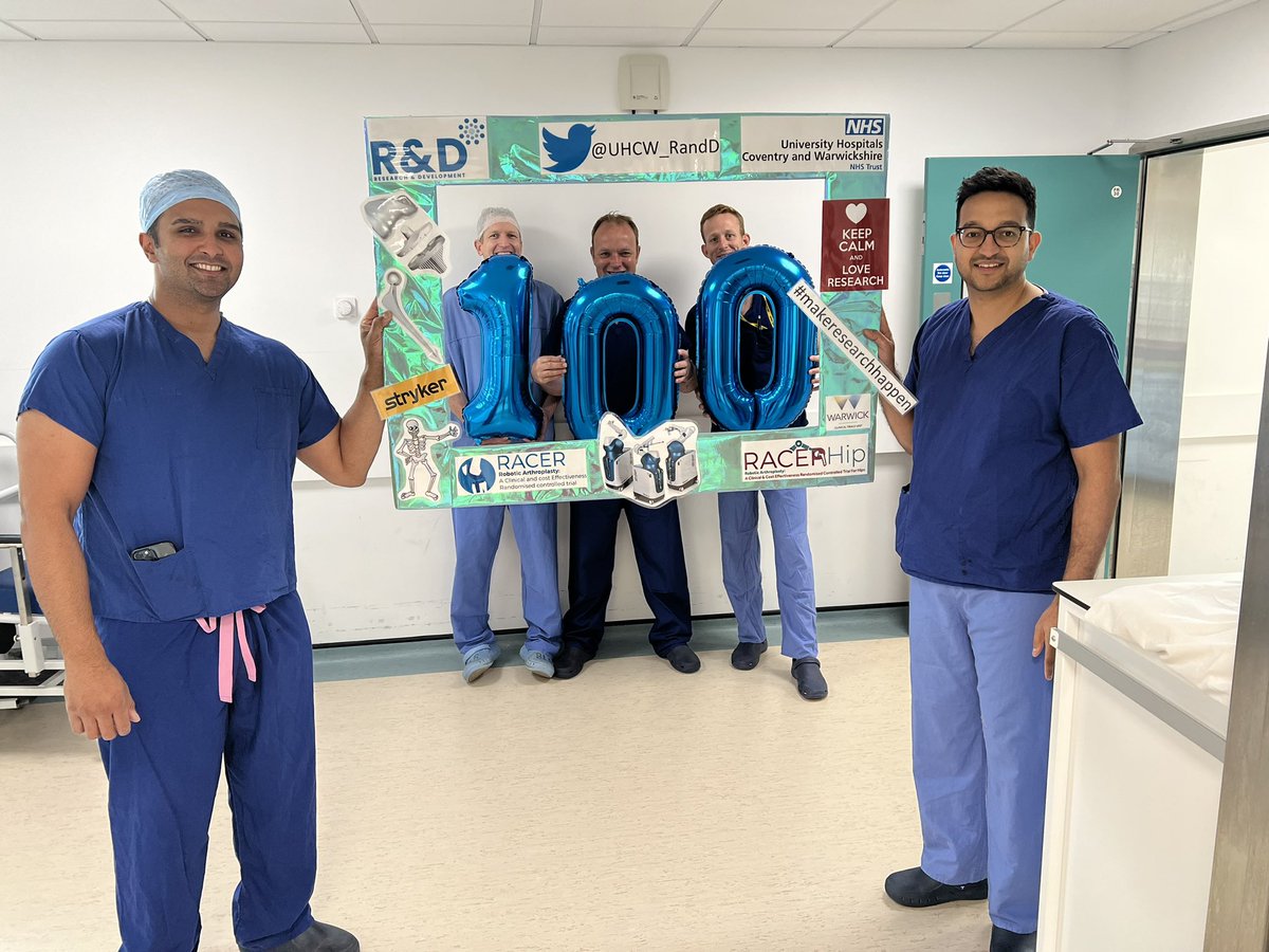 What a fantastic day at St Cross in Rugby celebrating their 100th MAKO robot case as part of @RACERTrials 😁🎉 @nhsuhcw @UHCW_RandD @bryan_riemer thank you to all involved in achieving this milestone! #makeresearchhappen