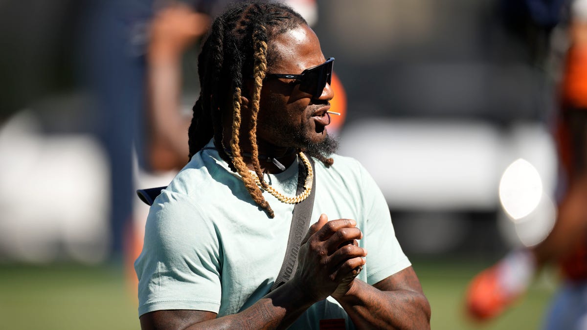 Adam 'Pacman' Jones is raising late ex-teammate Chris Henry's kids deadspin.com/adam-pacman-jo…