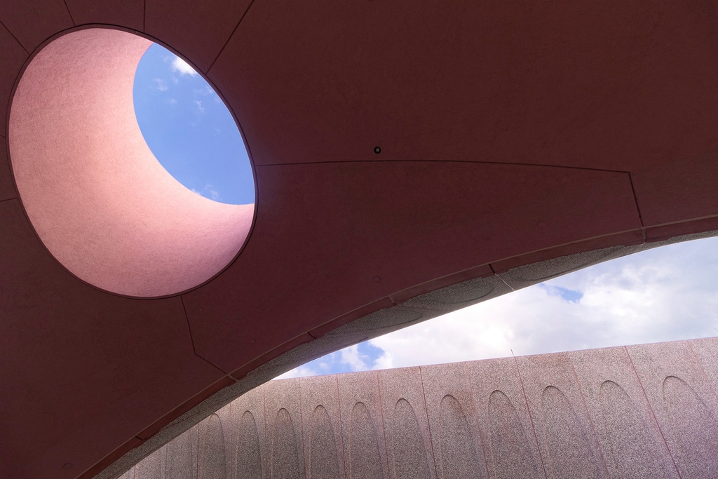 AdjayeAssoc's tweet image. Details of the rose-toned material palette Winter Park Library &amp;amp; Events Center in Winter Park, Florida (2021).​
@dadjaye #winterpark #davidadjaye #adjaye #adjayeassociates #architect #architecture