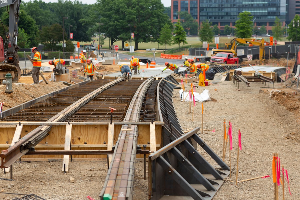 We're tracking the progress on the @PurpleLineMD—and now we have the tracks to prove it! We know the wait's been long, and not without its impacts. Get ready for the light-rail's arrival by checking out just some of the benefits it'll bring to campus: go.umd.edu/46lON3f