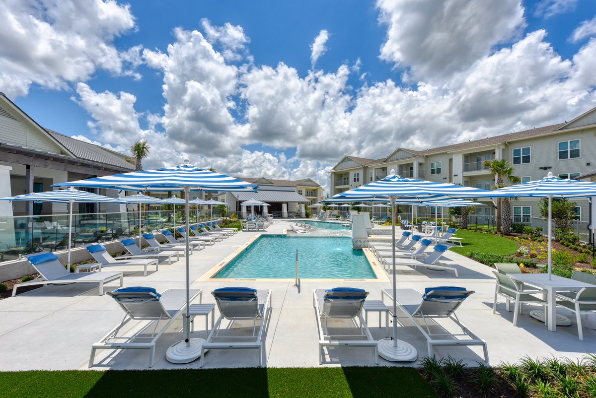 ConceptCoyote's tweet photo. Good Morning #retwit, check out some professional photos from our project in San Antonio! 🏗️🚧

#multifamily #development https://t.co/i8DH7Mrzy8