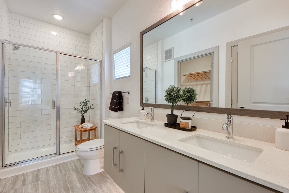 ConceptCoyote's tweet photo. Good Morning #retwit, check out some professional photos from our project in San Antonio! 🏗️🚧

#multifamily #development https://t.co/i8DH7Mrzy8