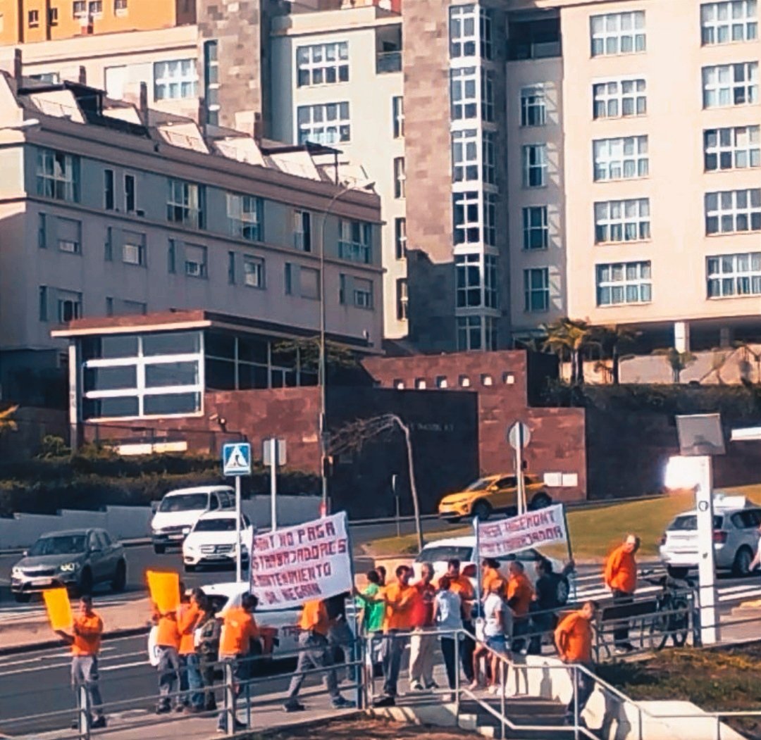 IngemontNegrin's tweet photo. Ya estamos a 27 de junio. No sé cómo pretenden que podamos aguantar más tiempo así. Este mes tampoco @INGEMONT_GRUPO va a pagar a sus empleados🤬.
Problemas económicos, vacaciones frustradas, incertidumbre, etc ...
¡Mucho ánimo y fuerza! 💪
#ingemont #mantenimiento #DoctorNegrín https://t.co/bKufSFRVy3