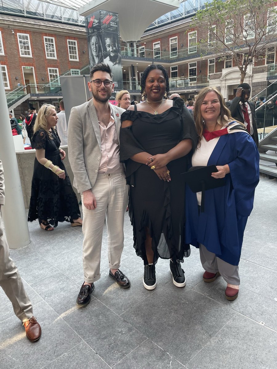 iambruceadams's tweet image. This was the year that had every reason to flounder, but this was the year that was brave enough to go for it. Their story is unique and their achievement and resilience has been inspiring. And once a year, for one day only, I turn soft. See you next term. 🙌🏻🎤 #TeamMDX