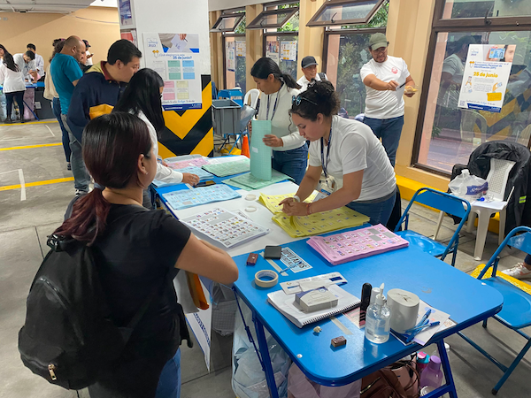 InSightCrime's tweet image. #FromTheField | The Guatemalan elections delivered a remarkable upset as rank outsider César Bernardo Arévalo, of the centre-left Semilla party, reached a run-off for president. His rise marks a major rebuke of the country’s political establishment and widespread corruption.