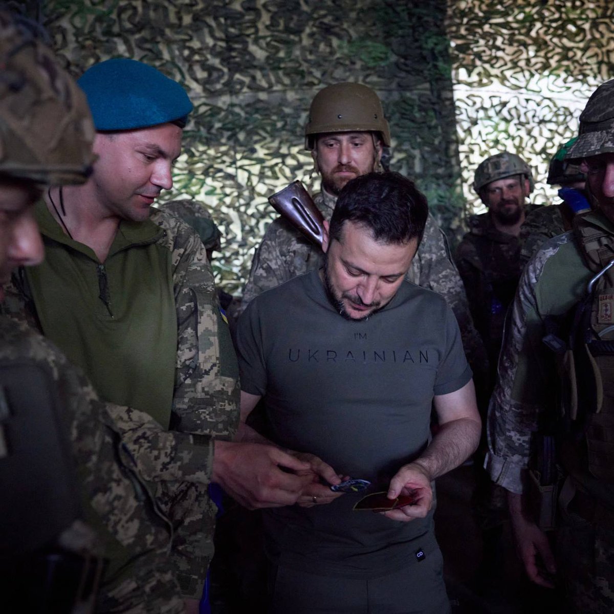 Volodymyr Zelenskyy / Володимир Зеленський tweet media