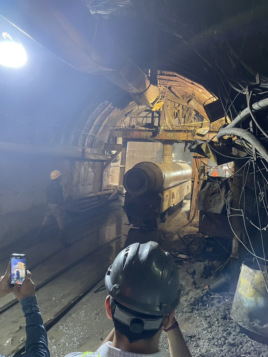 ViaWealthy's tweet photo. Went 300 feet below earth surface and 2-3 km inside to see a tunnel project capabilities of a company. It was thrill and fun.
Plant visits continue.
Honestly Nation is changing. #amazingEngineering https://t.co/n6wCVS3dAj