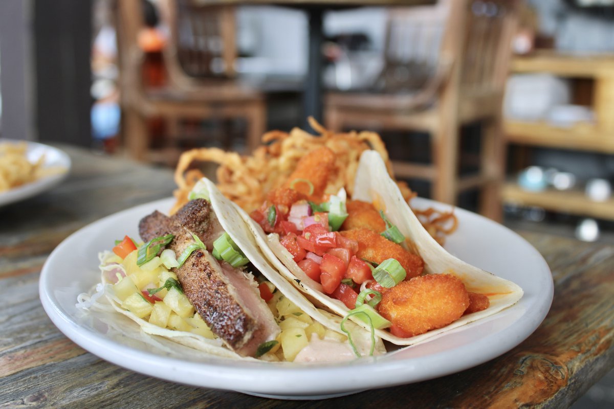PoesTavernWB's tweet photo. Colorful, fresh &amp; flavorful. 

What is your favorite fish taco? 🌮

#poestavern #tacotuesday #wrightsvillebeach #wilmington #northcarolina #edgarallanpoe #fishtacos https://t.co/DOipveLCr5