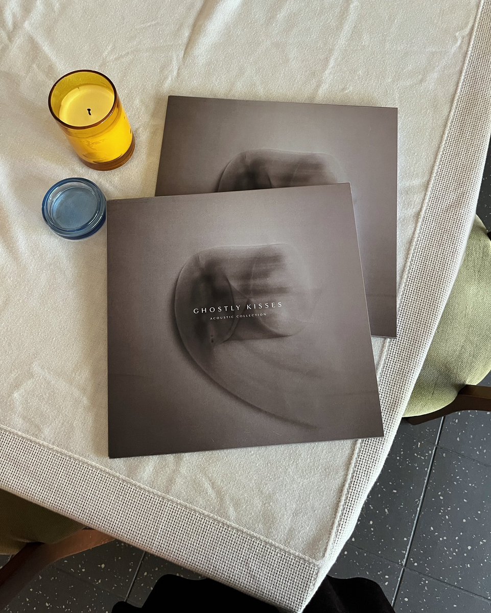 Ghostly Kisses tweet media