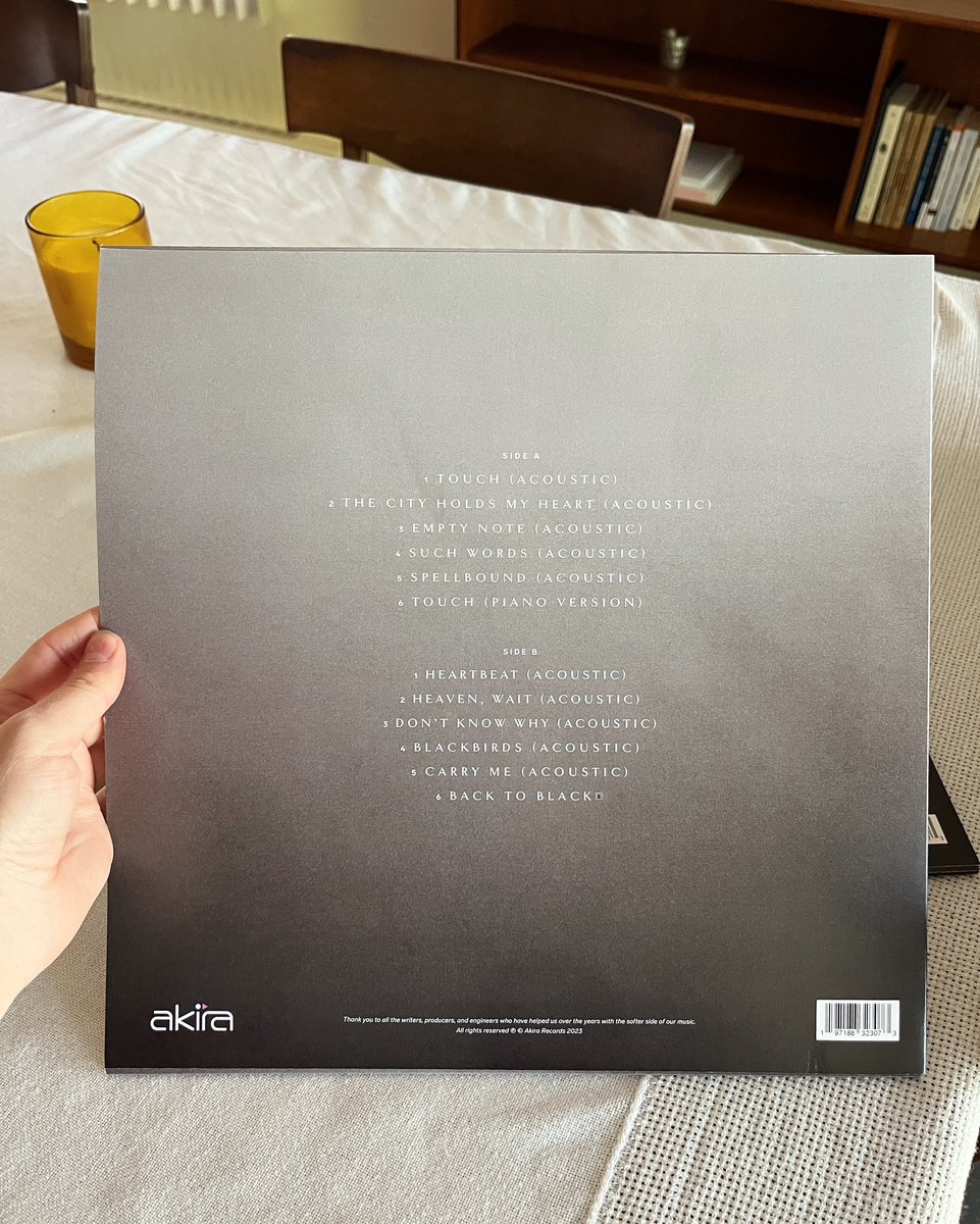 Ghostly Kisses tweet media