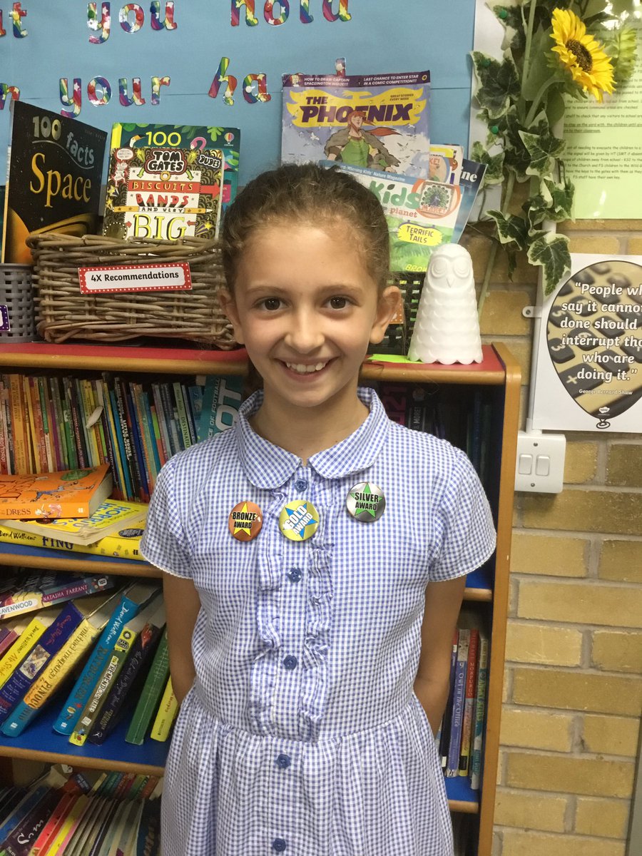 st_michaels_ham's tweet photo. Our first fab reader in year 4 to get a gold badge for all her amazing reading - well done! 👏👏👏🥰📚🏅#SMITHreading https://t.co/gnGd8hA34D