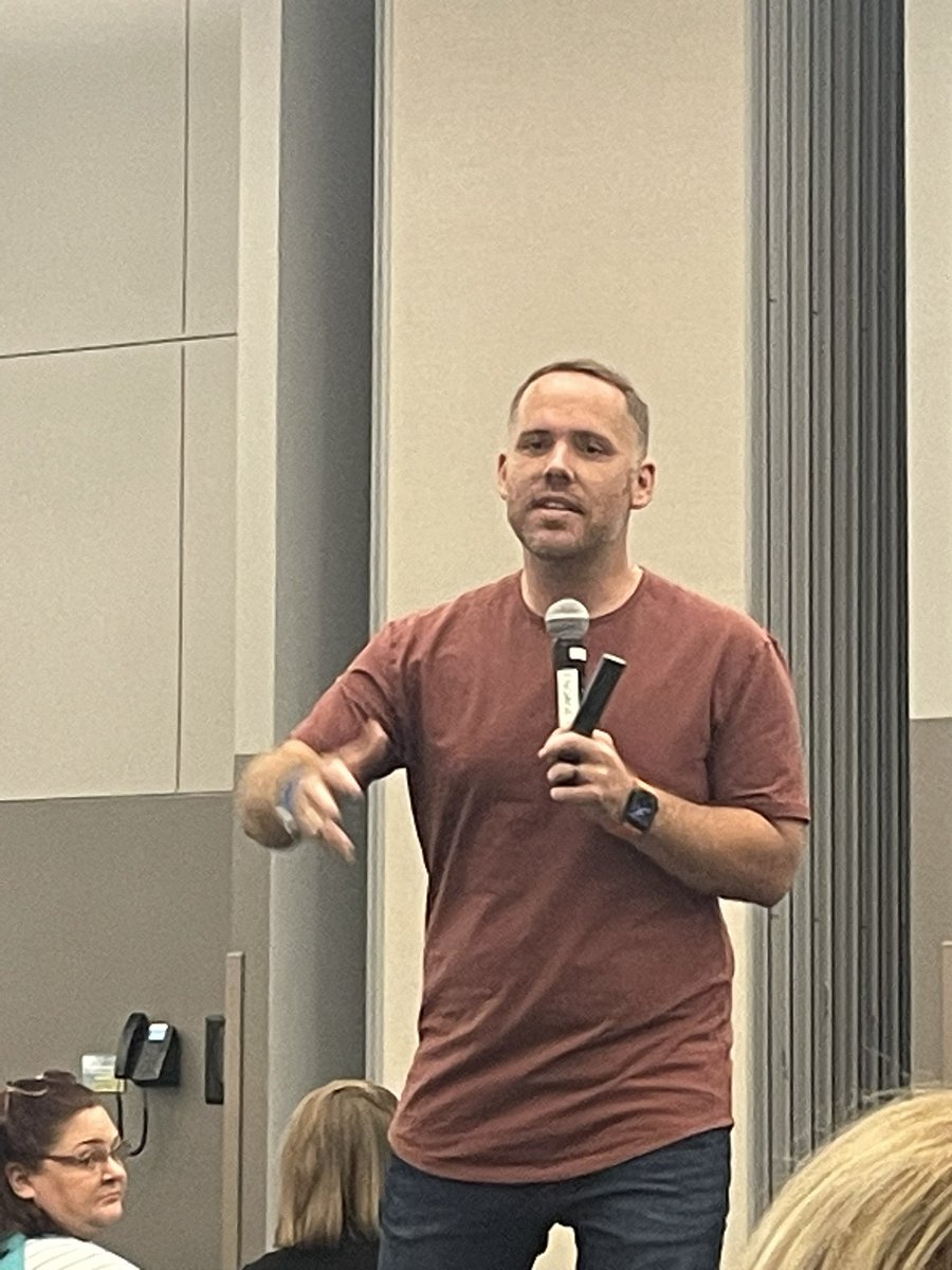 PutneyBecky's tweet photo. It’s on! All Systems Go, Region XI Teaching and Learning Conference, kicks off with the dynamic Tod Nesloney
#CISDEarlyLiteracy
#ESCRegion11 https://t.co/tmKcnWaOiJ